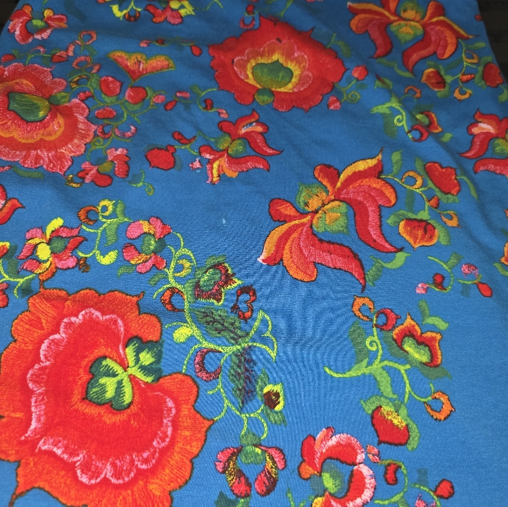 Josie Natori Vibrant Floral Slip Sleepwear - Picture 5 of 7
